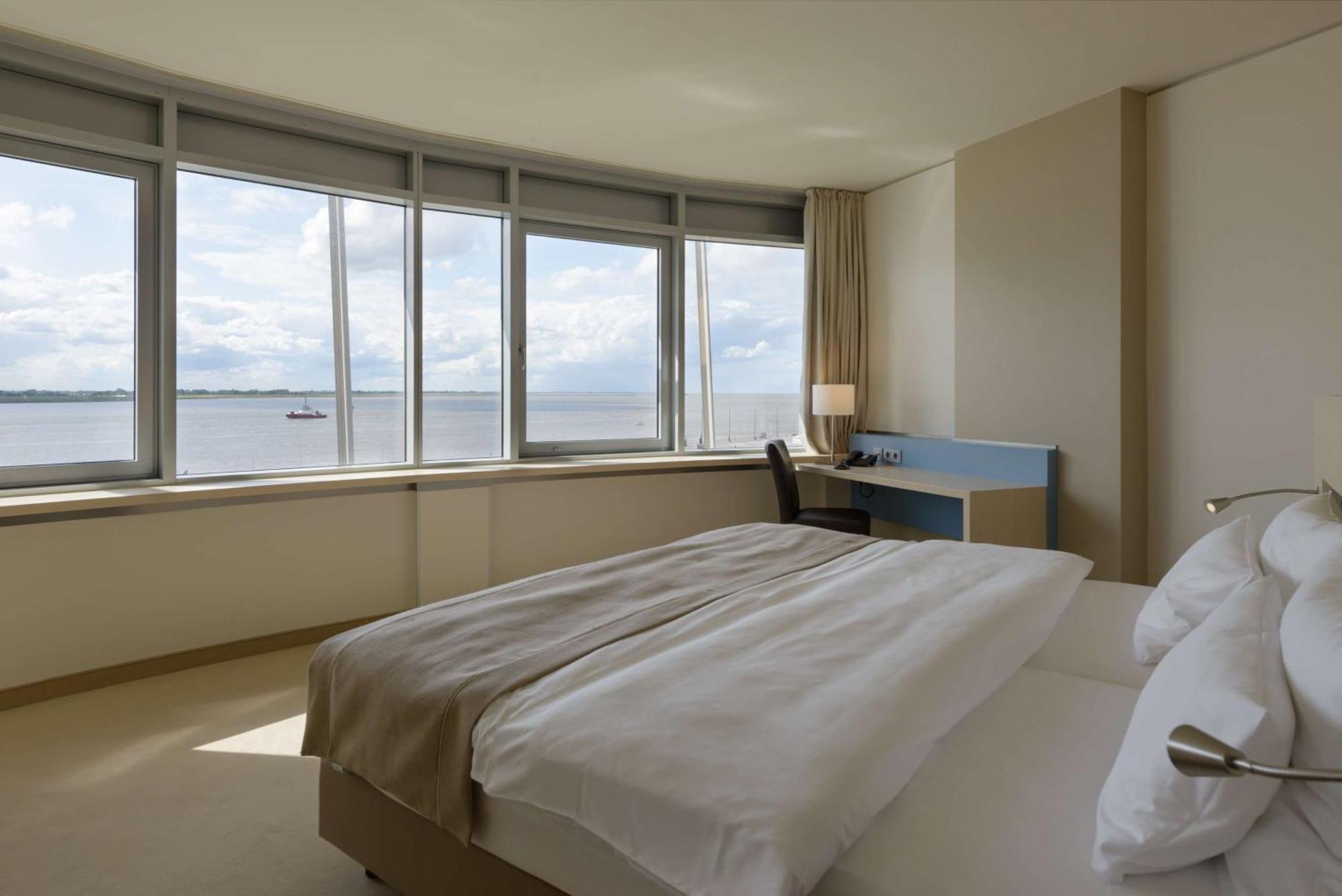 Atlantic Hotel Sail City 브레머하펜 외부 사진
