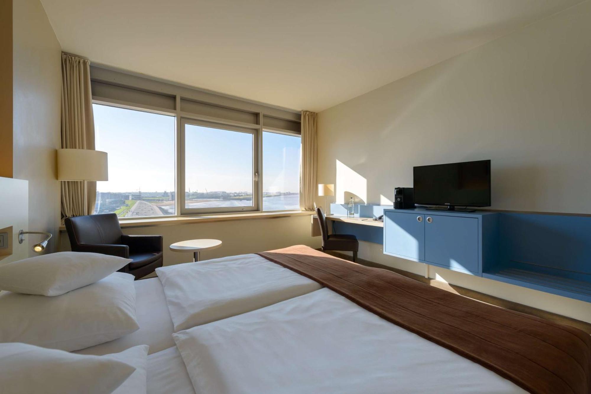 Atlantic Hotel Sail City 브레머하펜 외부 사진